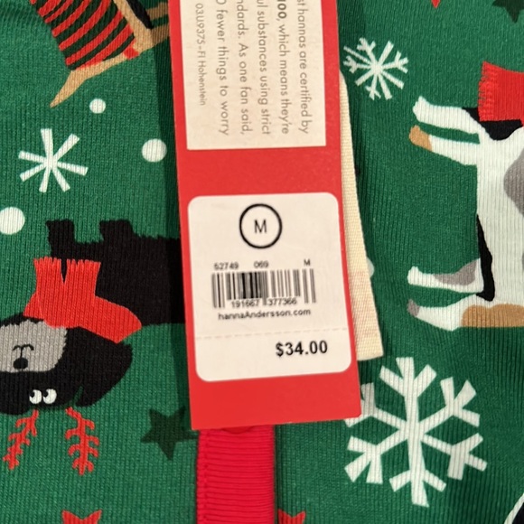 ⭐️ NWT Hanna Andersson Christmas pups women’s pajama top, size M - Picture 2 of 7